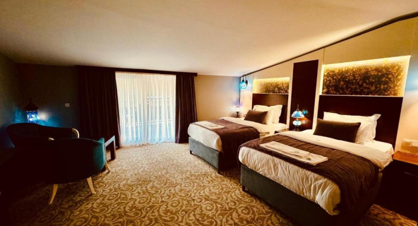 Twin Room with Balcony