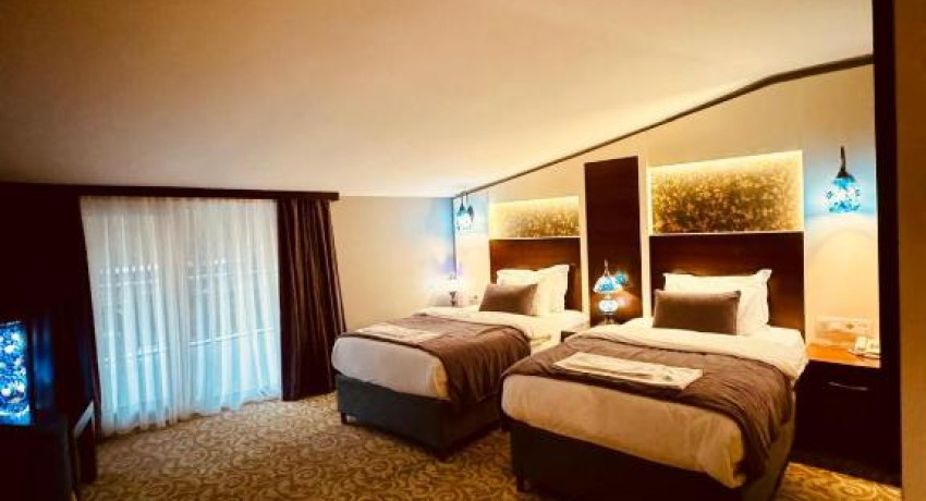 Twin Room with Balcony